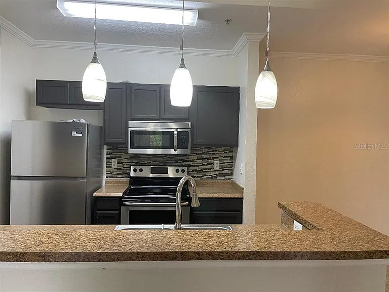 5602 Pinnacle Heights Cir #111 — Photo 7