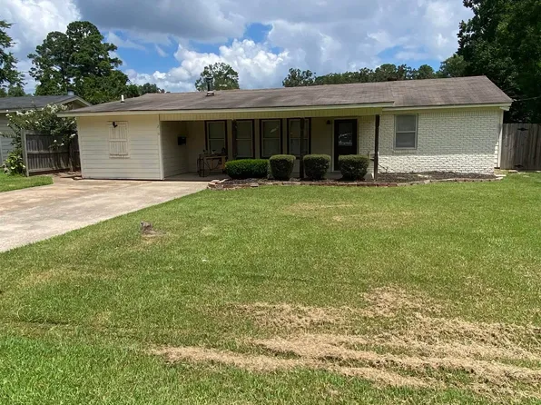 210 Gilbert Dr, West Monroe, LA 71291