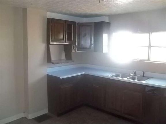 5th image of 59 Pawpaw St