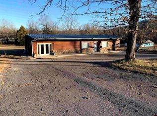 2213 Central Blvd, Bull Shoals, AR 72619