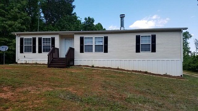 1st image of 730 White Oak Cir