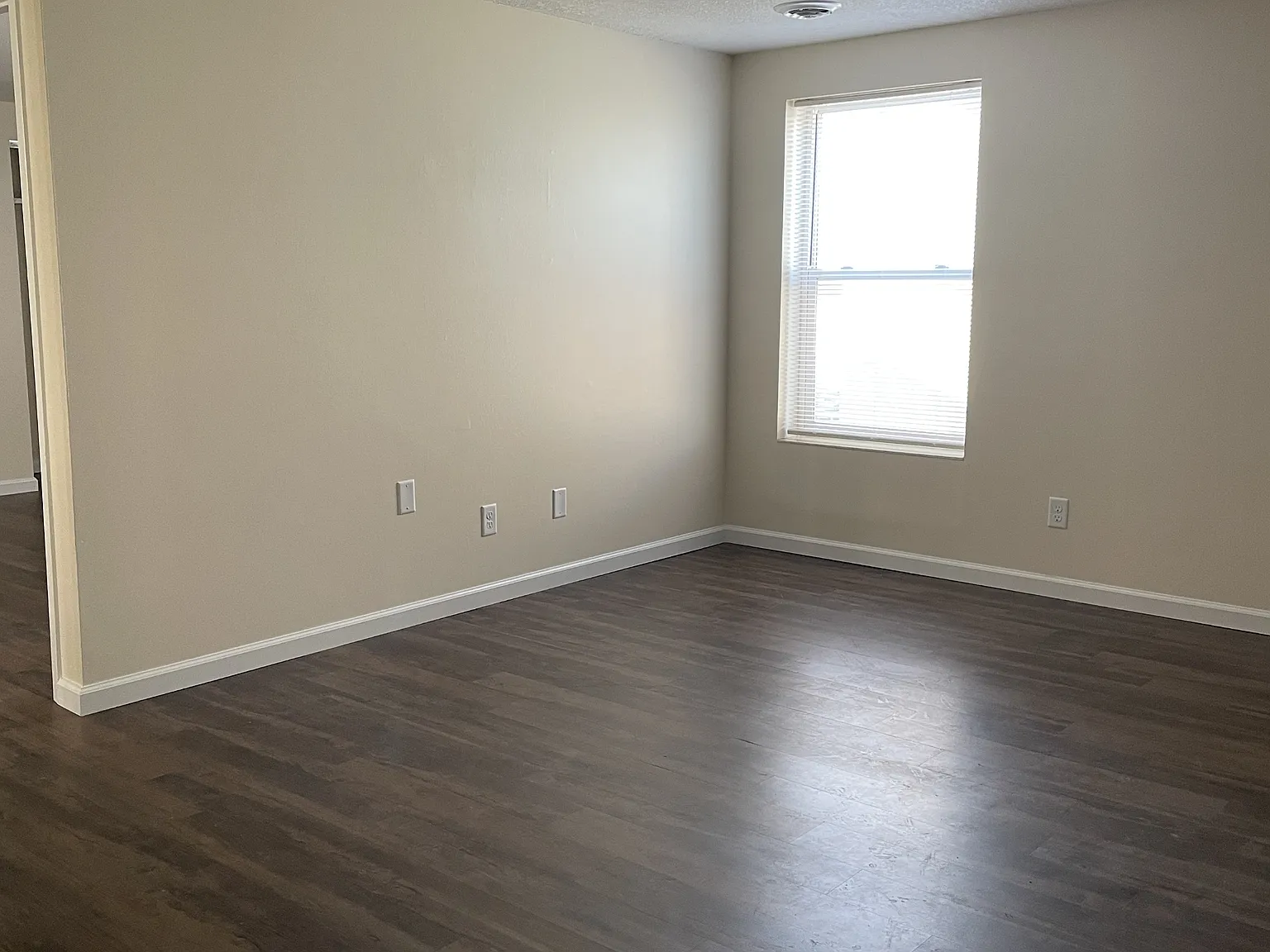 Cheyenne Village - 5919 B — Photo 3