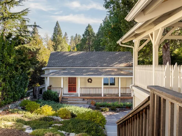 122 Grove St, Nevada City, CA 95959