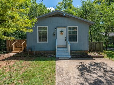 688 N Willow Ave, Fayetteville, AR, 72701