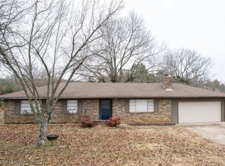 510 W Fresno St, Greenwood, AR 72936