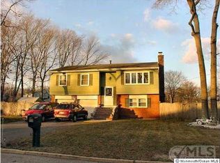 53 Woodland Rd, Bayville, NJ 08721