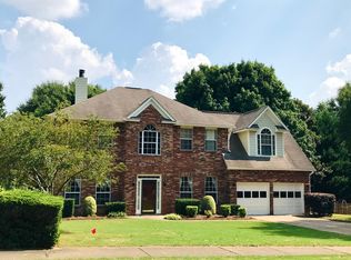215 Greenmont Downs Ln, Alpharetta, GA 30009