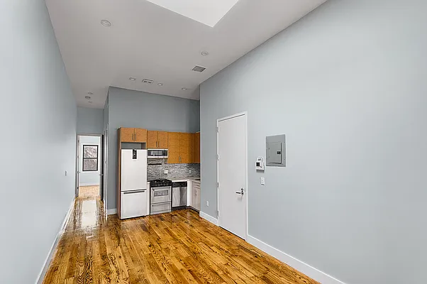 Rented by Brown Harris Stevens | media 8