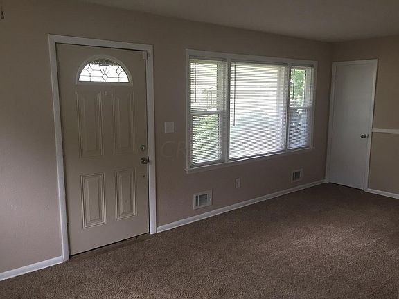 3rd image of 1328 S Weyant Ave