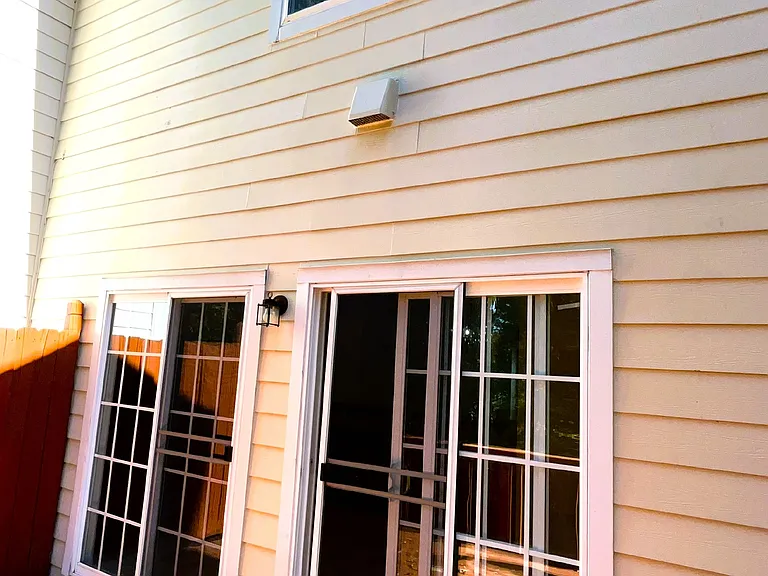 316 Linden Park Ln — Photo 16