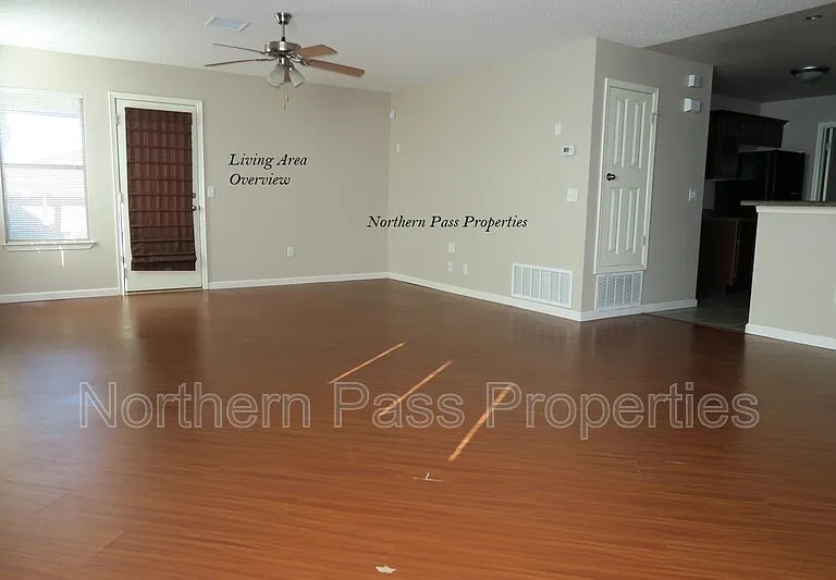 3233 Bell Point Dr — Photo 8