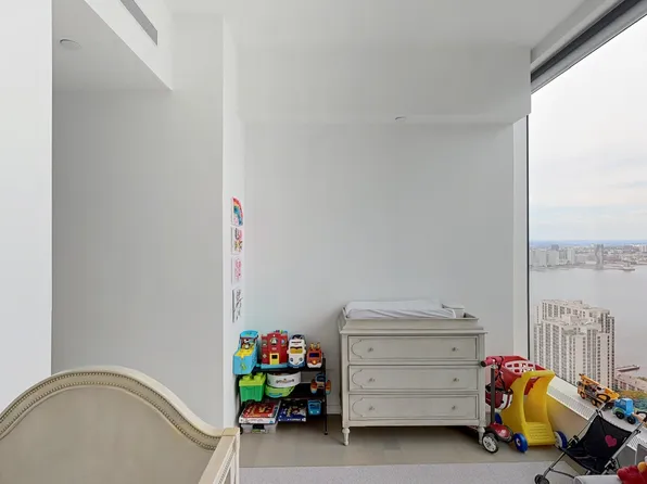 50 West Street image 12 of 16