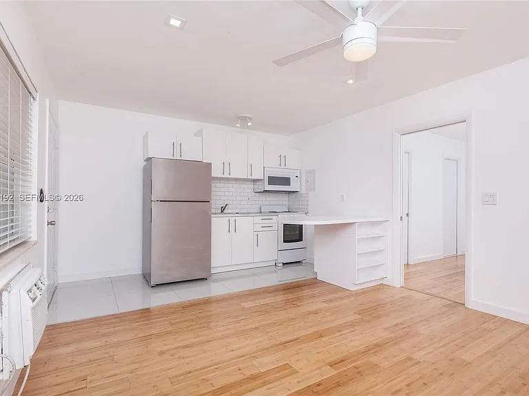 345 Michigan Ave #20 — Photo 12