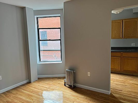 3rd image of 112 E 103rd St APT 7