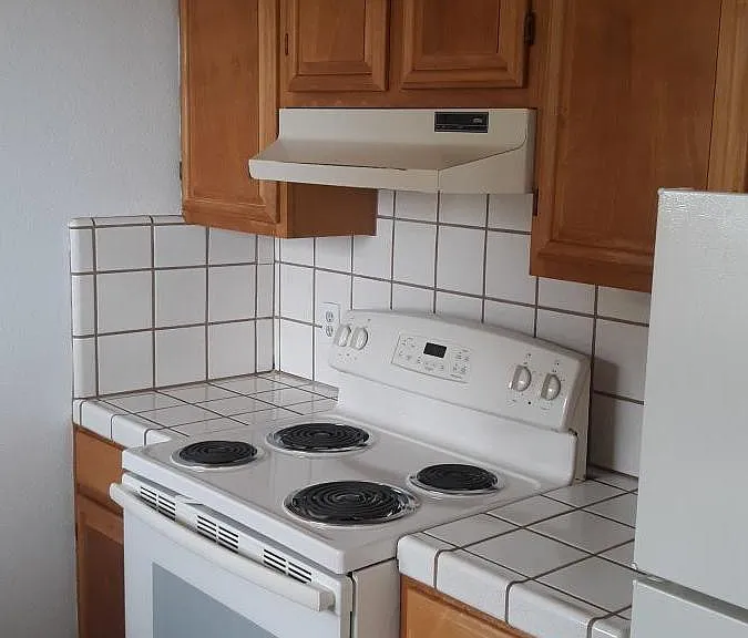 456 Spencer Street - Monterey — Photo 5