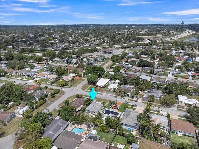 6340 Dawson St — Photo 33