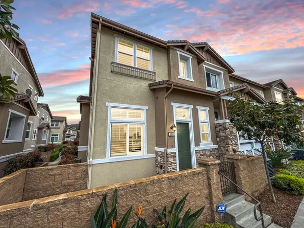 3011 Cole Grade Dr, Santee, CA 92071