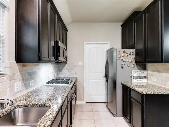 800 Laredo Ct, McKinney, TX 75071