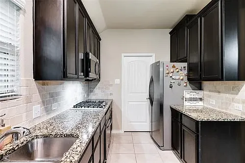 800 Laredo Ct Photo 1