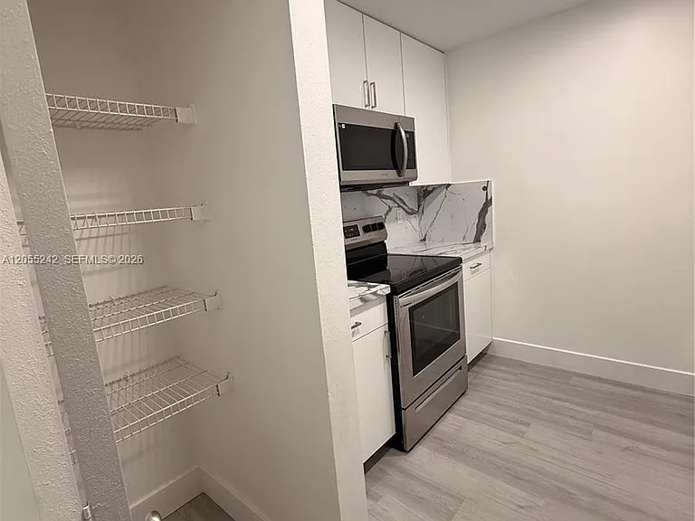 8240 SW 210th St #203 — Photo 5