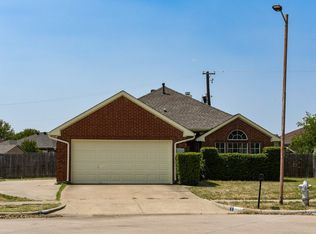 1500 Creekpark Ct, Arlington, TX 76018