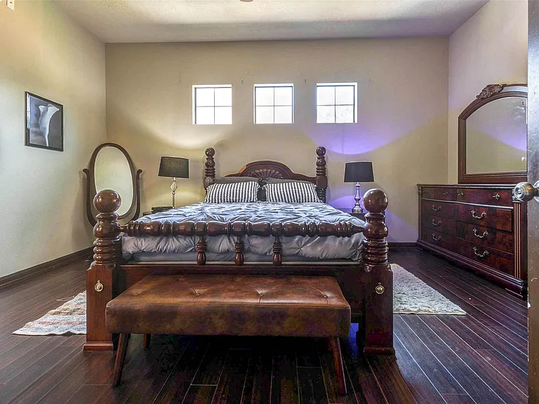 940 Oak Lynn Dr — Photo 11