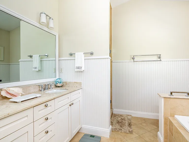 28 Andrew Ct — Photo 19