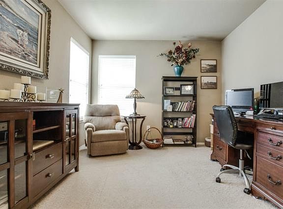4th image of 1547 Antelope Hills Dr