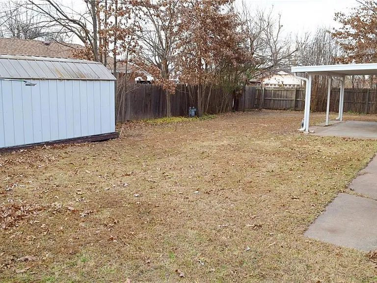 2600 Fedderson Dr — Photo 14