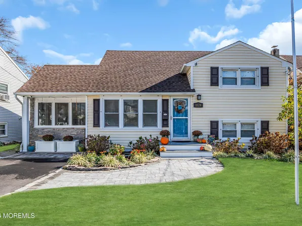 1128 Hollywood Boulevard, Point Pleasant, NJ 08742
