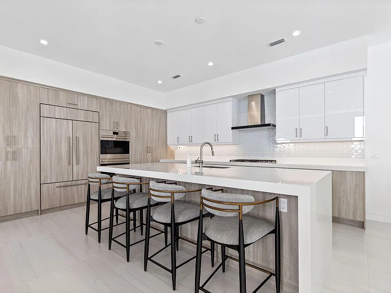 406 Ocean One Ln — Photo 9