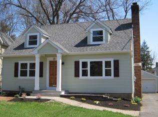 8 Mac Lennan Pl, Fanwood, NJ 07023
