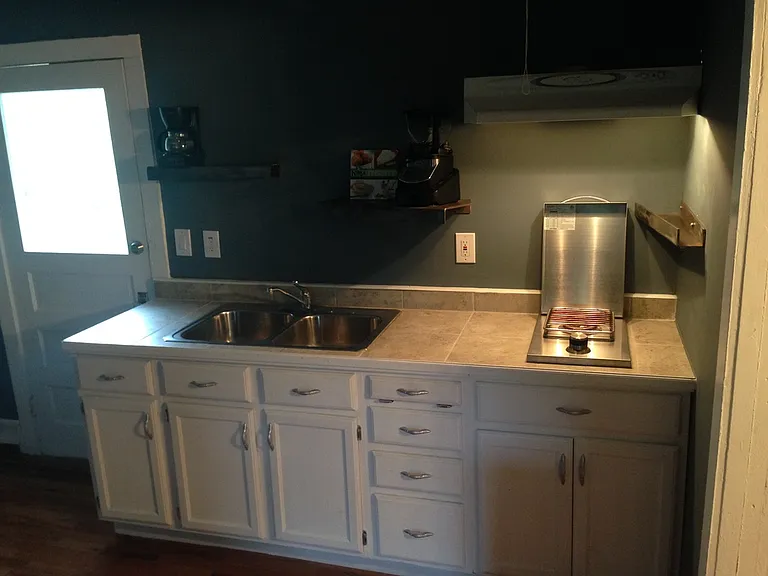 116 N Kinney Ave #1/2 — Photo 6
