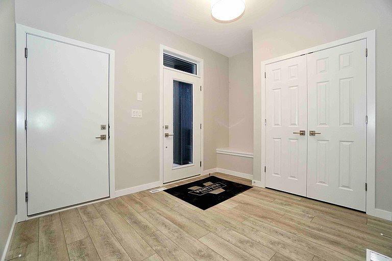 336 Crestmont Dr, Winnipeg, MB R3X 0R9 Zillow