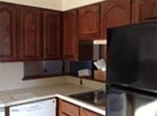 1 Pearl St #2, Taunton, MA 02780