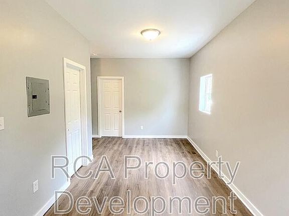 4th image of 3519 Balsam Ave Unit 1