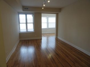 3539 W Ainslie St #1, Chicago, IL 60625