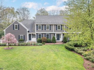 17 Pender Hill Rd, Mendham, NJ 07945