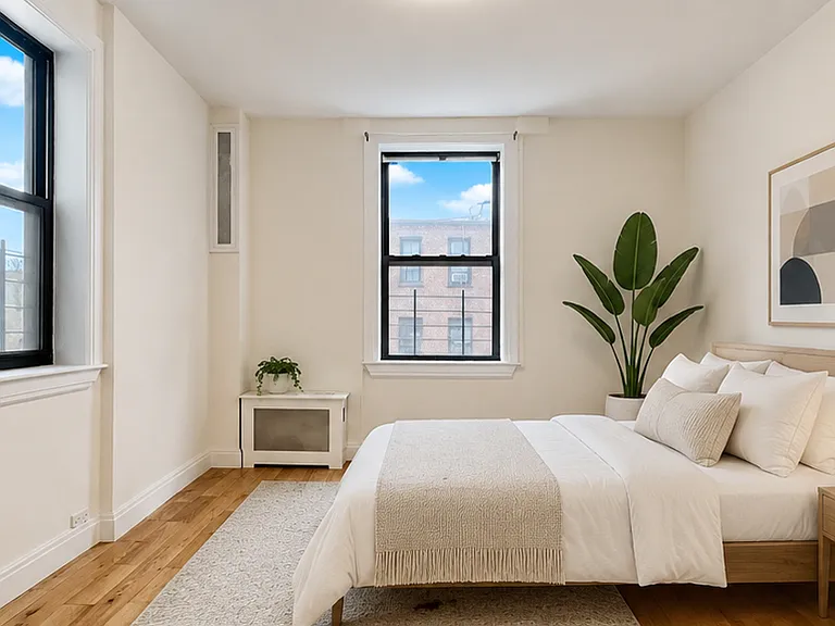 17 W 125th St #5C — Photo 3