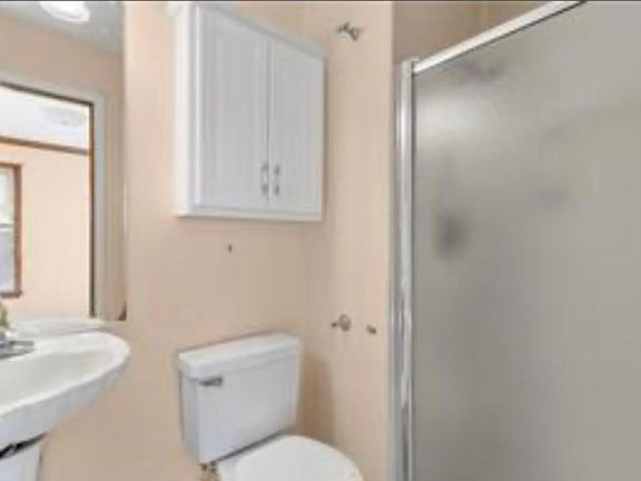 4th image of 4687 Merrimac Ln