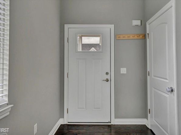 1408 Lincoln St, Lapeer, MI 48446