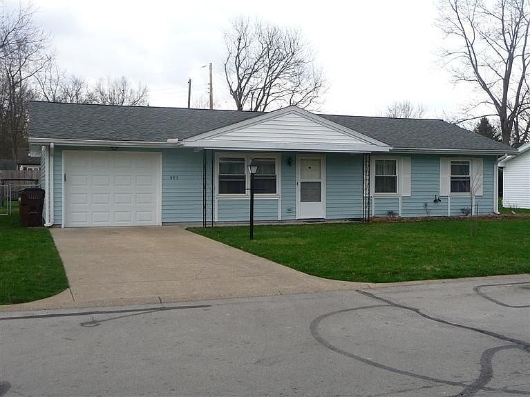 1st image of 483 W Lincoln Dr