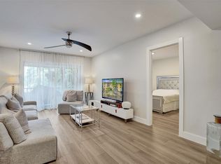 480 NW 20th St APT 303, Boca Raton, FL 33431