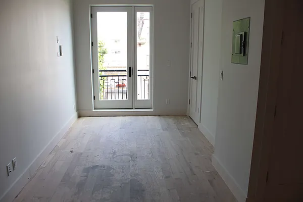 Rented by City View Living | media 31