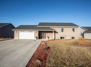 533 Pelican River Rd, Detroit Lakes, MN 56501