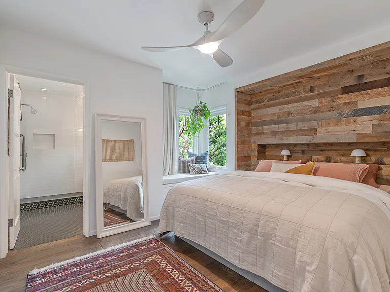 3216 Rosewood Ave — Photo 9