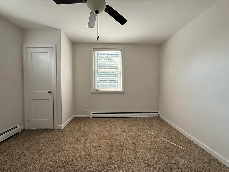 4241 Aldine St #1 — Photo 19
