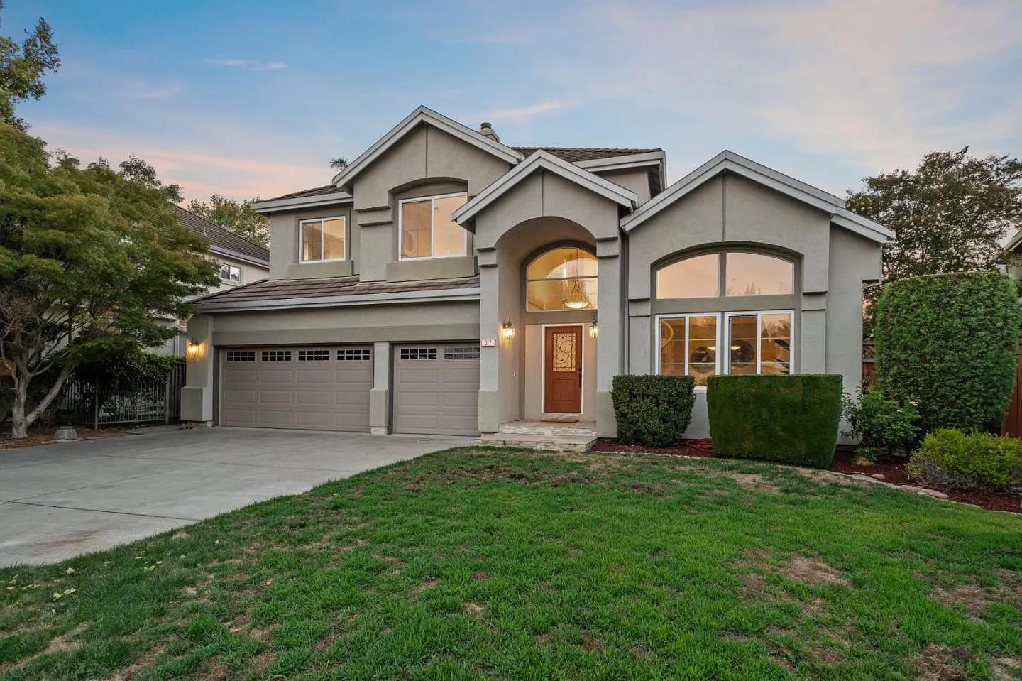 517 De Carli Ct photo 1