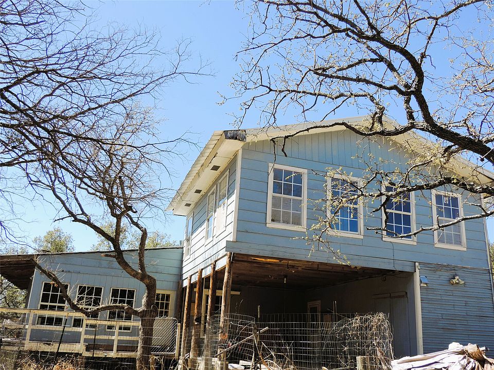 1st image of 550 Chaparral Dr