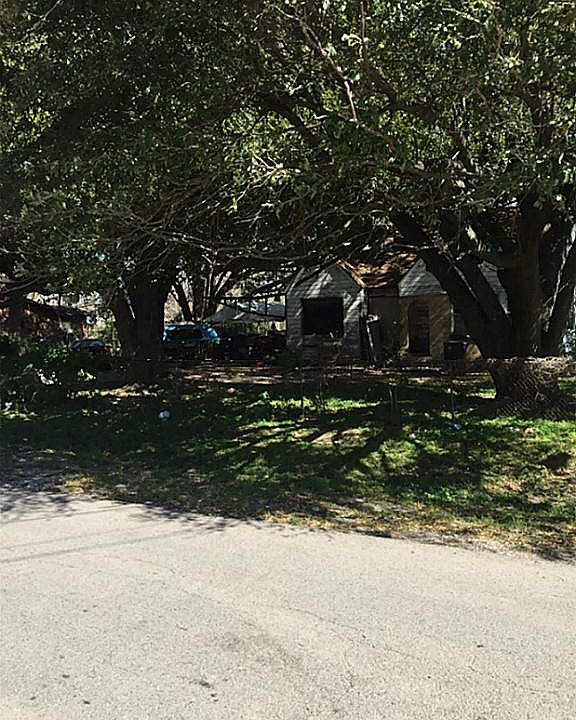 1st image of 4010 Northfield Ln